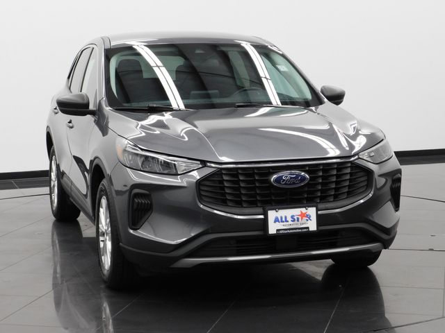 2023 Ford Escape Active's photo