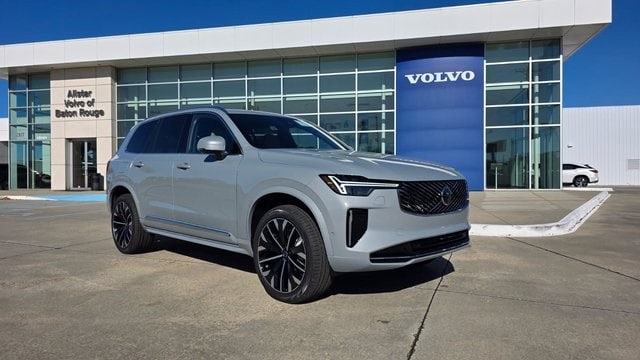 2026 Volvo XC90 Plus's photo