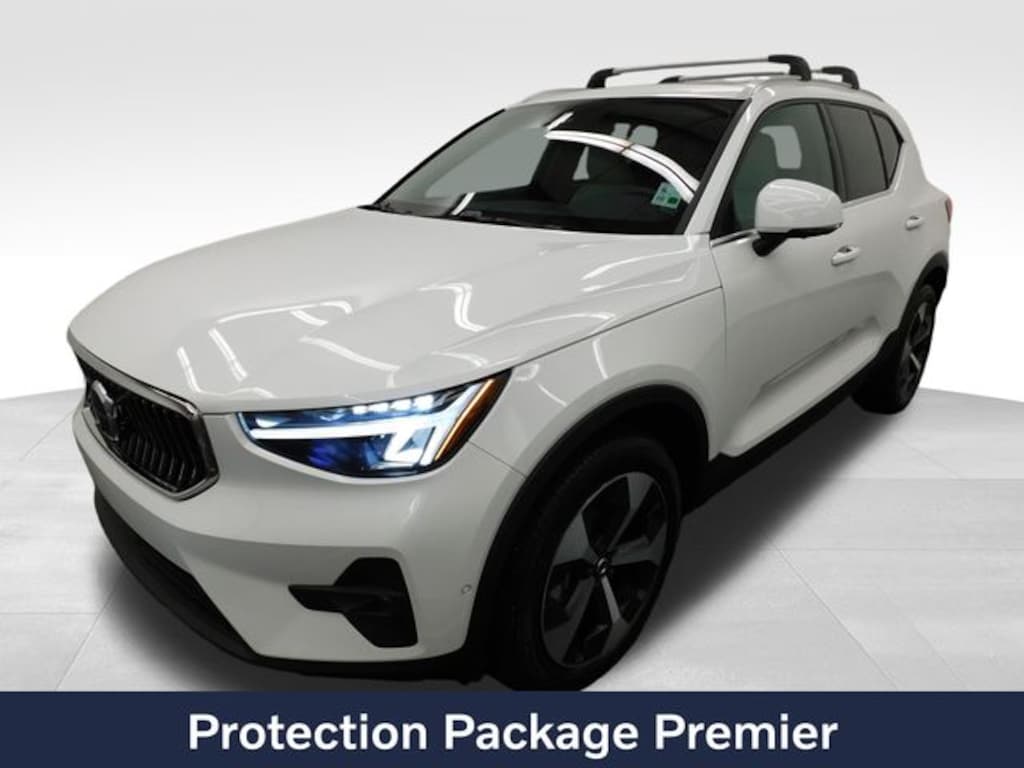 Used 2023 Volvo XC40 B5 Plus Bright Theme SUV