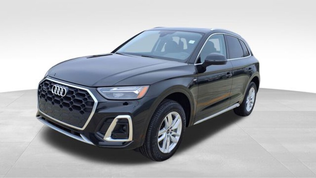 Used 2024 Audi Q5 45 S Line Premium SUV
