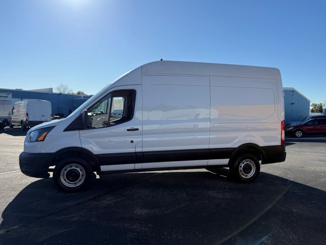 2023 Ford Transit photo 2