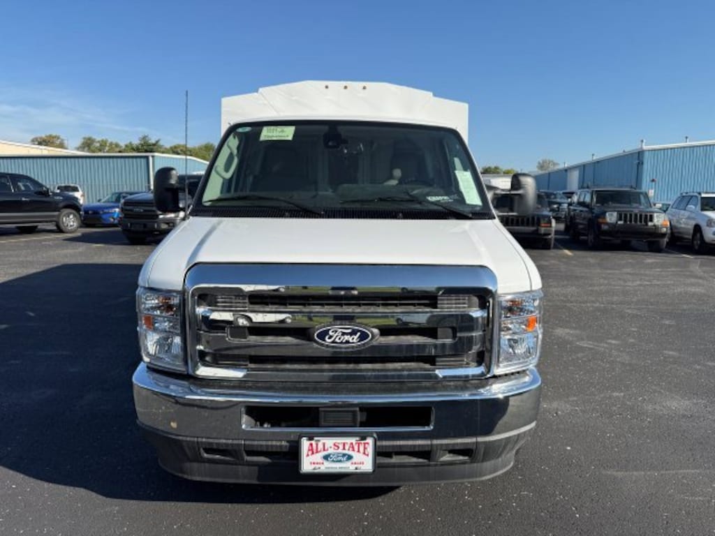New 2026 Ford E350 SD COMM CUTAWAY 138WB W/KUV VAN