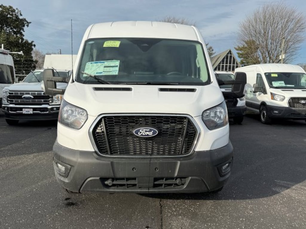 New 2026 Ford Transit T-250 148 Med Rf 9150 GVWR RWD VAN