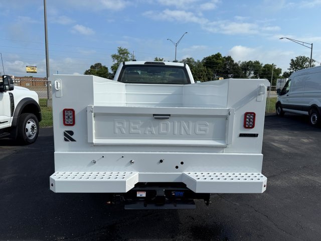 2025 Ford F-350 Super Duty Chassis Cab XLT - Photo 6