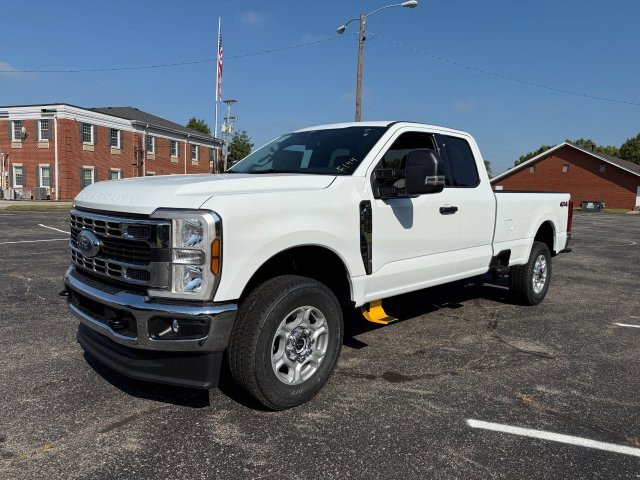 2026 Ford F-250 photo 3