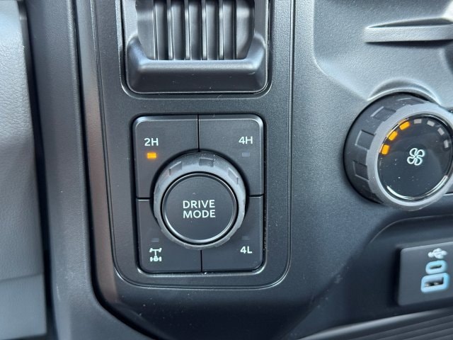 2026 Ford F-350 Super Duty XL - Photo 26