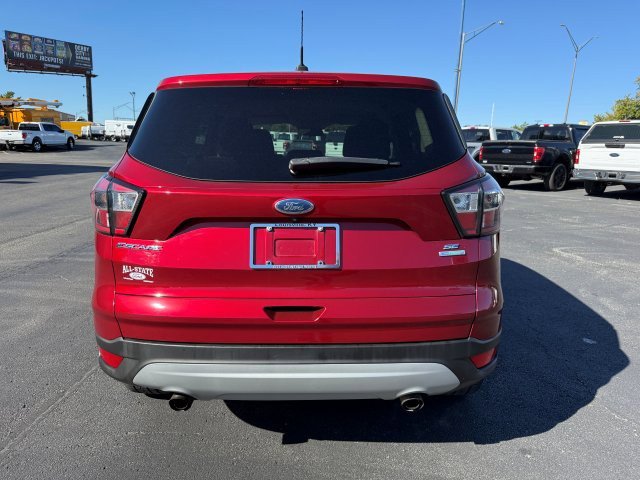 2017 Ford Escape SE photo 3