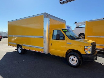 2019 Ford E-350 Cutaway Base Truck