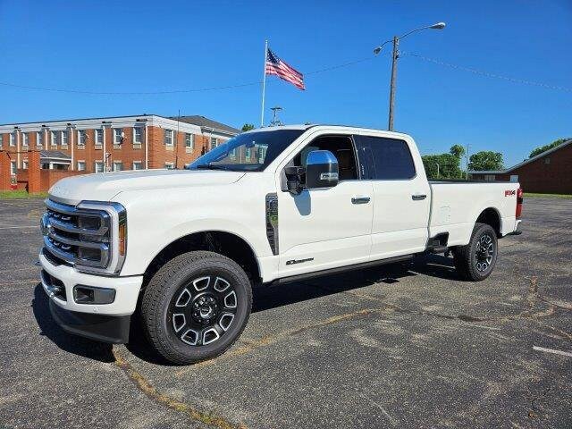 2024 Ford F-350 Platinum photo 4