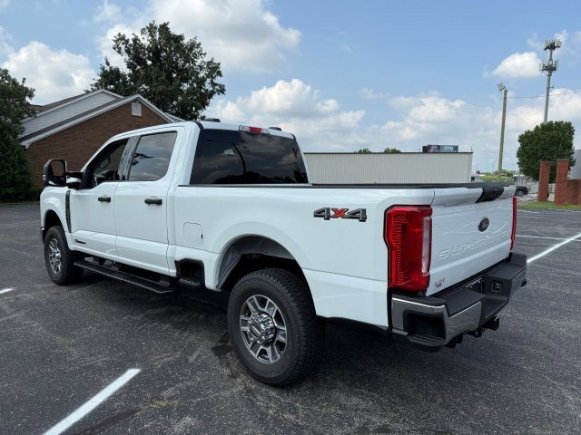 2025 Ford F-350 photo 4