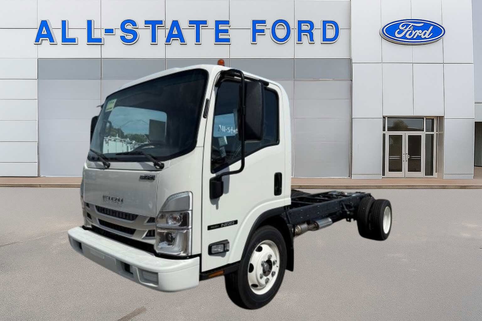 2025 Isuzu NRR photo 3