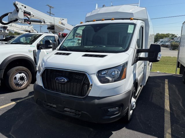 2024 Ford Transit Cutaway Van photo 2