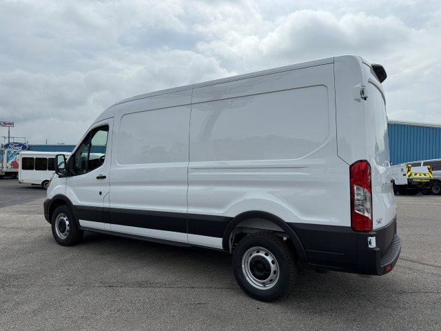 2025 Ford Transit Van photo 4