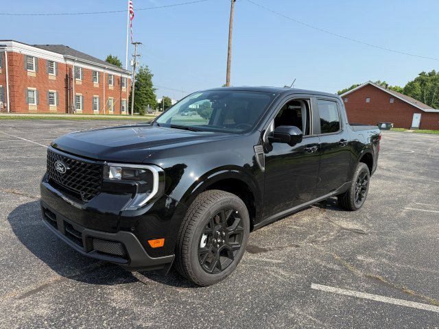 2025 Ford Maverick Lariat photo 3