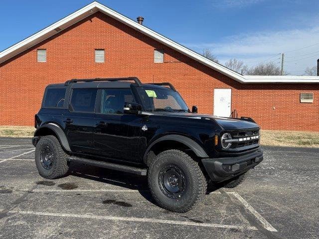 2024 Ford Bronco Outer Banks 4 Door 4x4