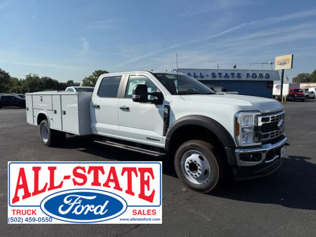 New 2025 Ford F550 CRW CHAS 4X2 XL DRW 203WB W/SERVICE BODY TRUCK