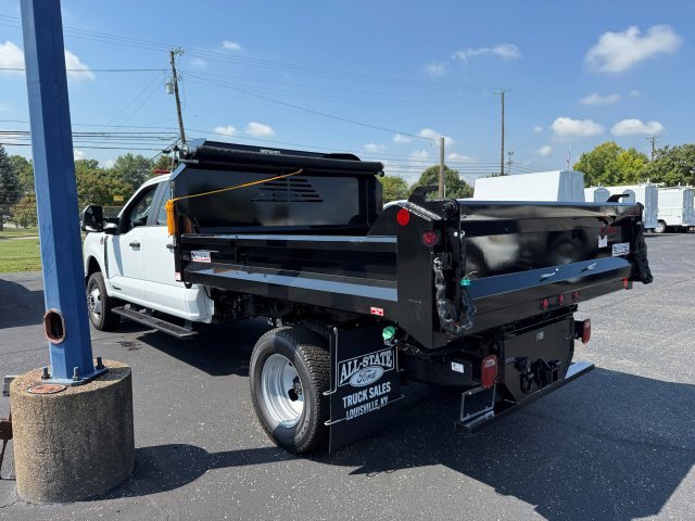 2025 Ford F-350 photo 4
