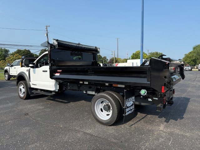 2025 Ford F-450 photo 4