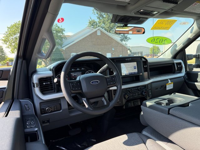 2026 Ford F-350 Super Duty XL - Photo 17