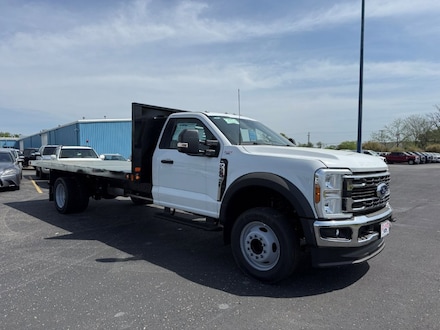 2026 Ford F550 RC CHAS 4X2 XL DRW 205WB W/FLATBED TRUCK