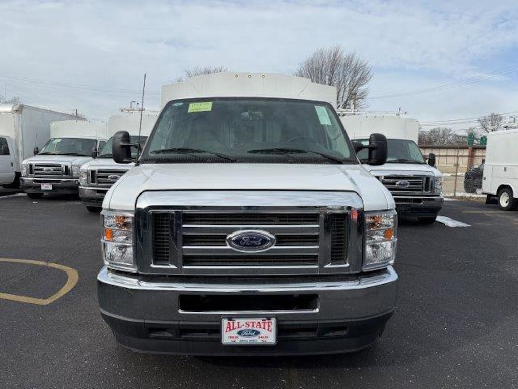 New 2025 Ford E350 SD COMM CUTAWAY VAN 138WB W/KNAPHEIDE UTILITY VAN