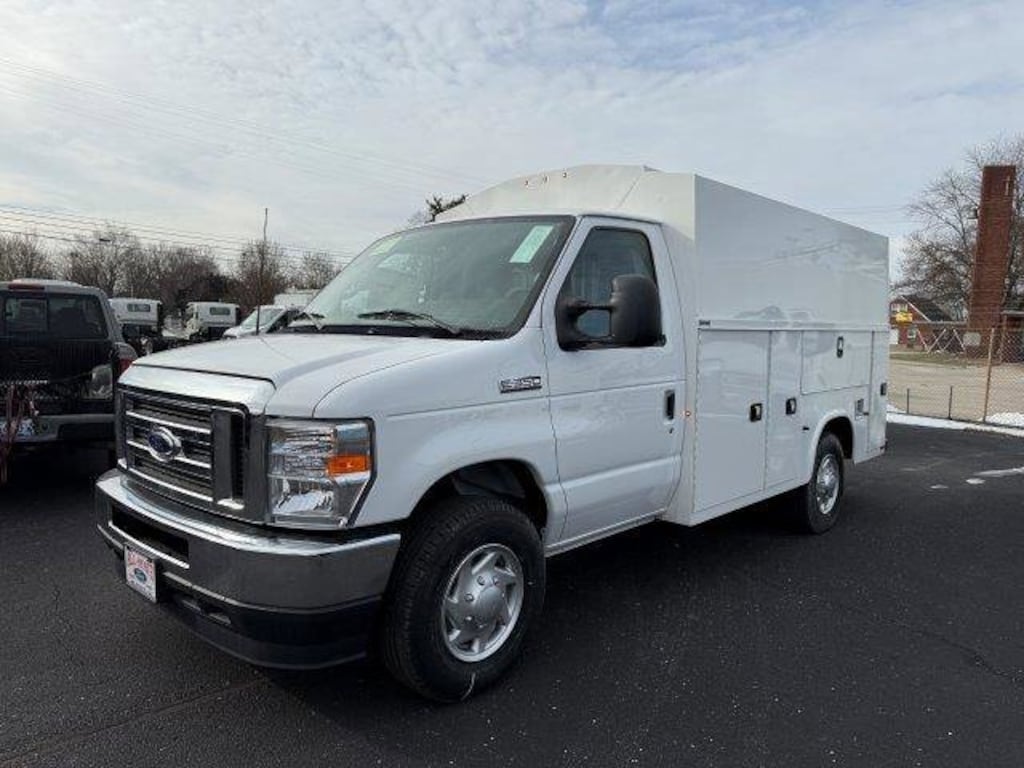 New 2025 Ford E350 SD COMM CUTAWAY VAN 138WB W/KNAPHEIDE UTILITY VAN