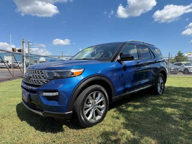 2023 Ford Explorer Limited photo 3