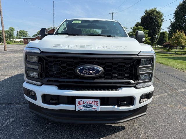 2025 Ford F-250 XL photo 2