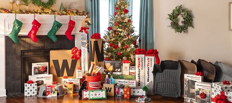  Family riding in vehicle