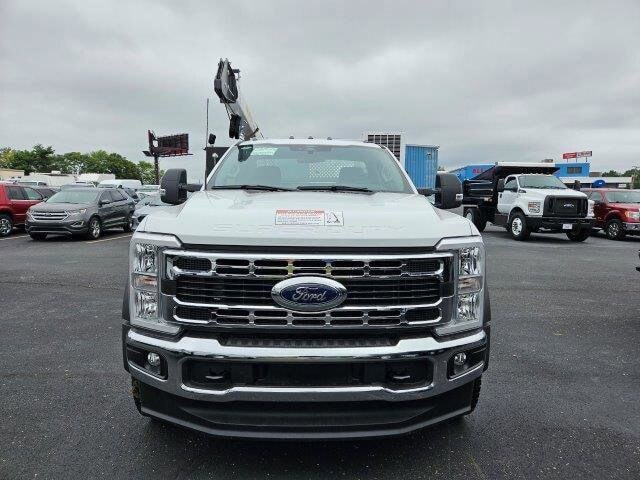 2024 Ford F-550 photo 3