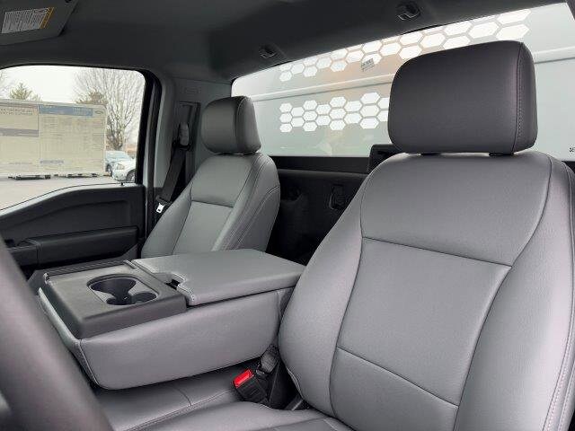 2024 Ford F-450 Super Duty Chassis Cab XL - Photo 19
