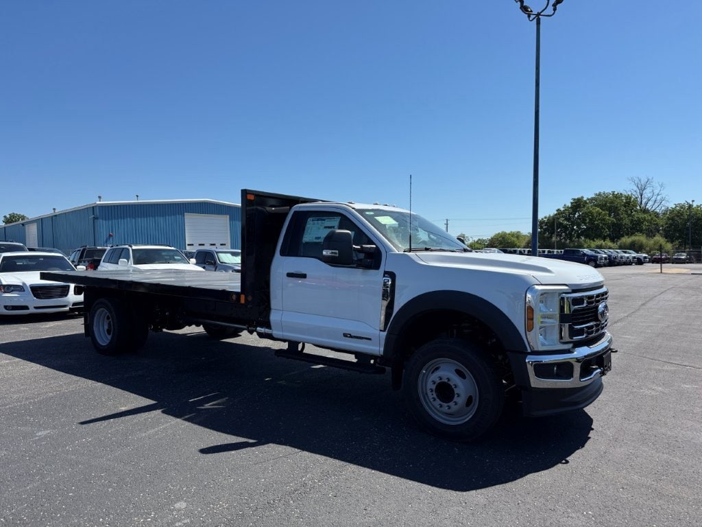 2026 Ford F-550 XL Regular Cab 205-In DRW's photo