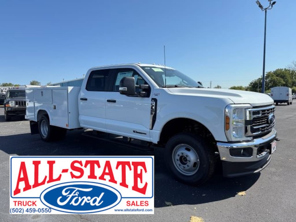 New 2025 Ford F350 CRW CHAS 4X4 XL DRW 179WB W/SERVICE BODY TRUCK