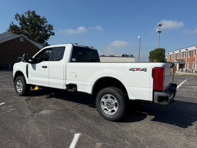 2026 Ford F-250 photo 4