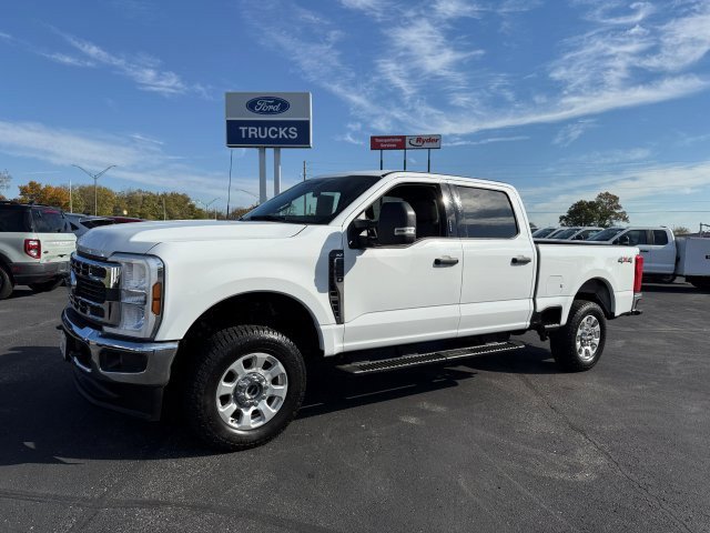 2024 Ford F-250 photo 3