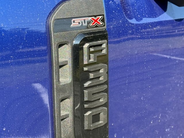 2026 Ford F-350 Super Duty XL - Photo 9