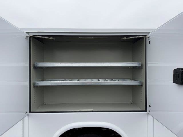 2024 Ford F-450 Super Duty Chassis Cab XL - Photo 12