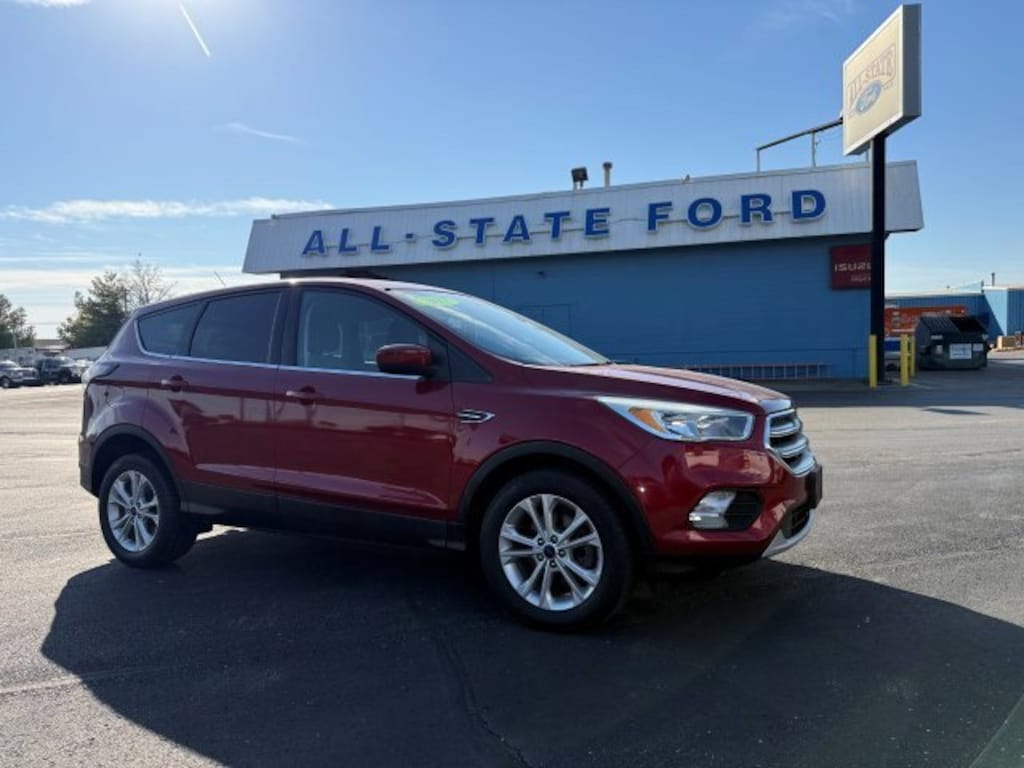 Used 2017 Ford Escape SE SUV