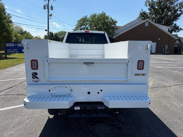 2025 Ford F-350 Super Duty Chassis Cab XL - Photo 6