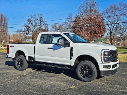 2024 Ford F250 SC 4X4 XL 148WB TRUCK