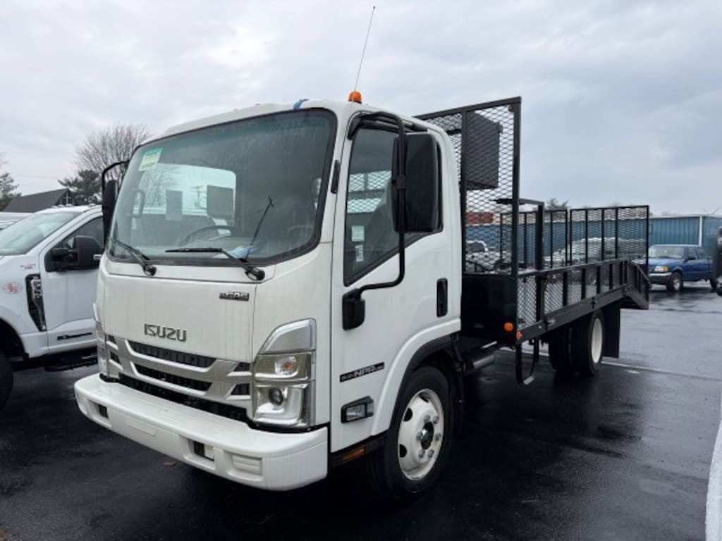 New 2025 Isuzu NPR W/14FT LANDSCAPE BODY