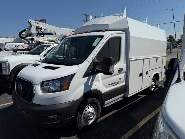 2024 Ford Transit Cutaway Van photo 3