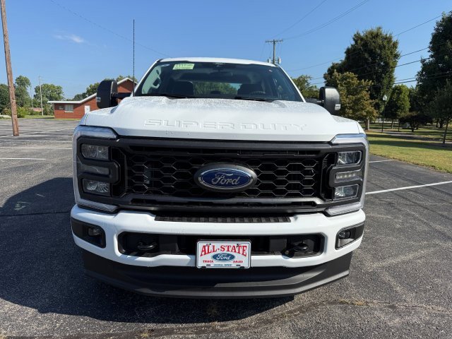 2026 Ford F-350 photo 2