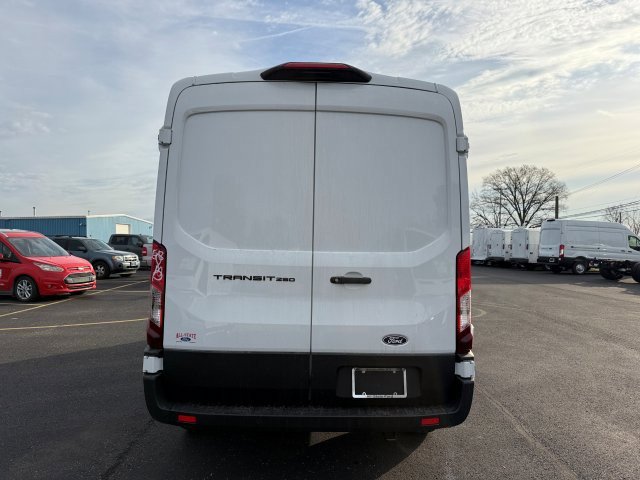 2026 Ford Transit Van Base