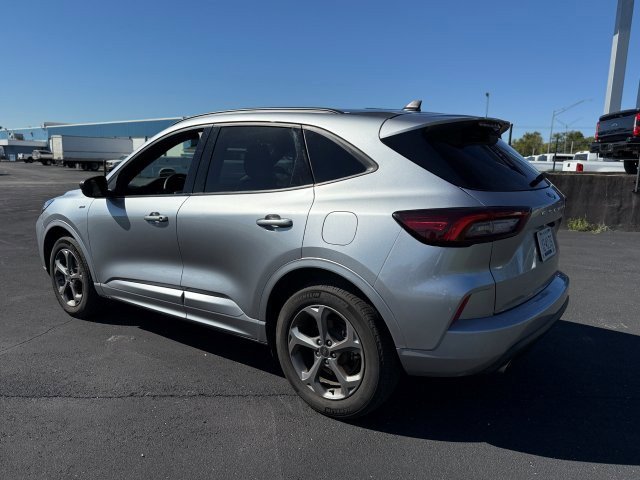 2024 Ford Escape ST-Line photo 4