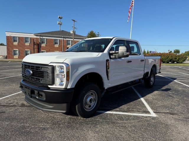 2026 Ford F-250 photo 3