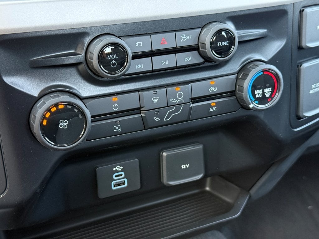 2026 Ford F-350 Super Duty XL - Photo 27