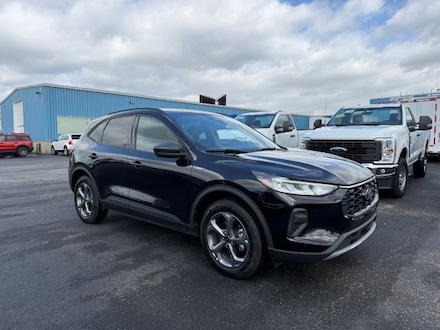 2025 Ford Escape ST-Line SUV
