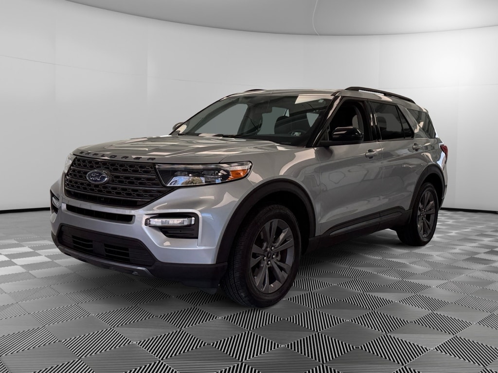 Used 2022 Ford Explorer XLT SUV
