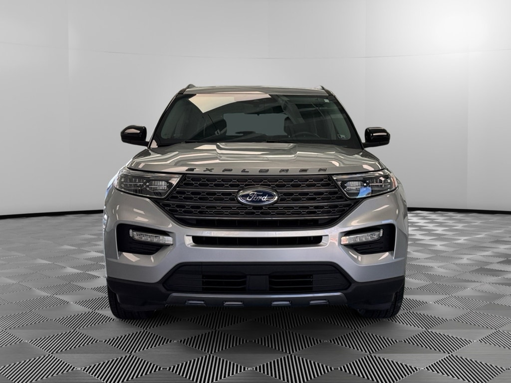 Used 2022 Ford Explorer XLT SUV